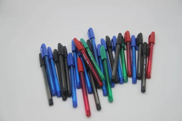 Pens Many Colors White Background — Stock Photo, Image