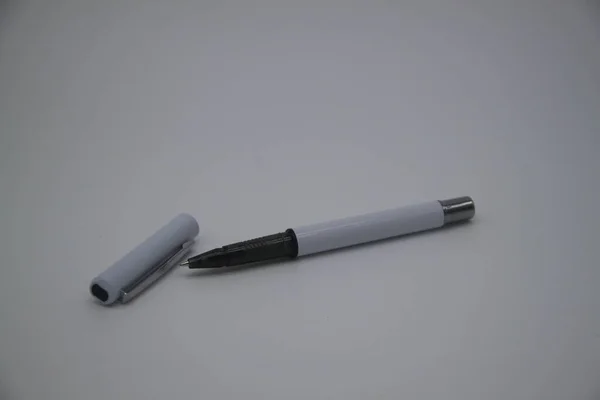 White Marker Pen Black Ink Fine Point — Stock Photo, Image