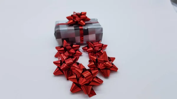 Gift Box Red Ribbon — Stock Photo, Image