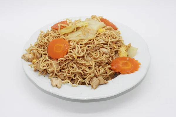 Nudelrühren Mit Huhn Gemüse Und Wok Sauce Anbraten Thai Streetfood — Stockfoto
