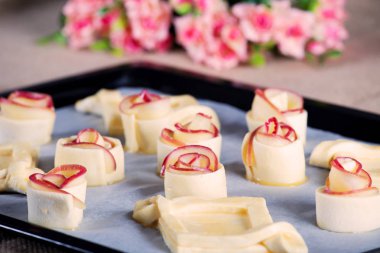 Güzel bahar annen için bir hediye.