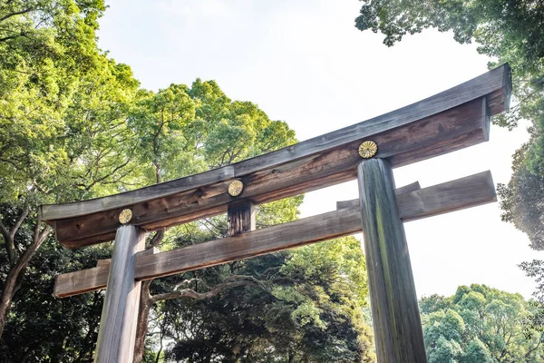 Trätorigateway Den Traditionella Japanska Porten Vid Shinto Shrine Meiji Jingu — Stockfoto