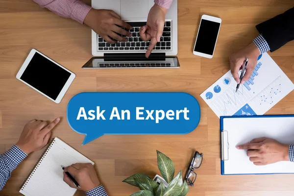 Fråga en expert — Stockfoto