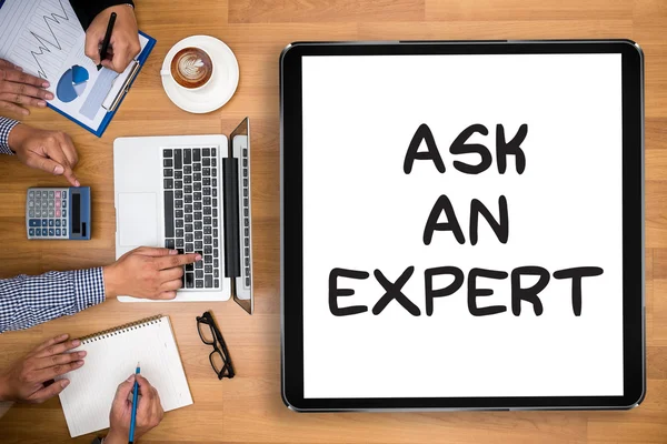 Kérdezz meg egy szakértőt. — Stock Fotó