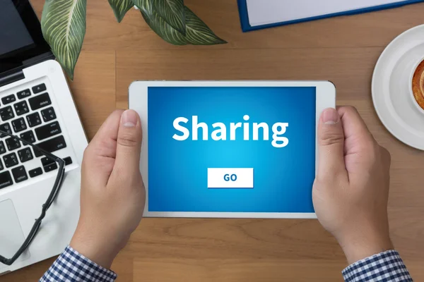 Compartilhamento (Compartilhamento Compartilhar Conexão de Redes Sociais Communicatio — Fotografia de Stock