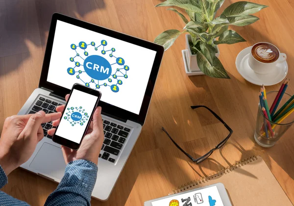 CRM Business, teknik, internet och nätverkskoncept — Stockfoto
