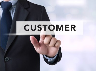 Bir dokunmatik ekran dokunaklı işadamı müşteri