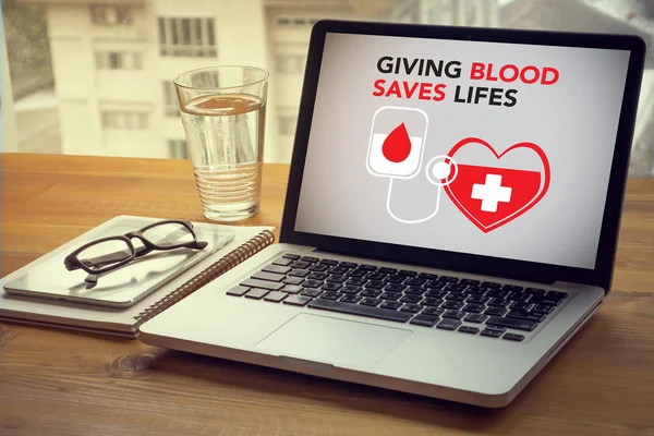 静物の血の寄付は、生命を与えるを保存血を与える — ストック写真