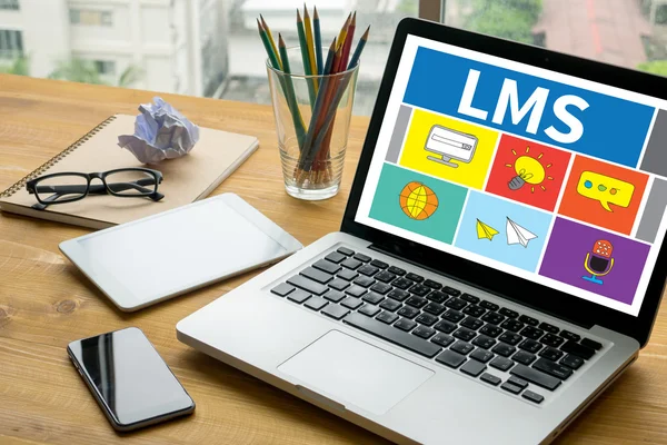 Sistema de gestión del aprendizaje (LMS) ) —  Fotos de Stock