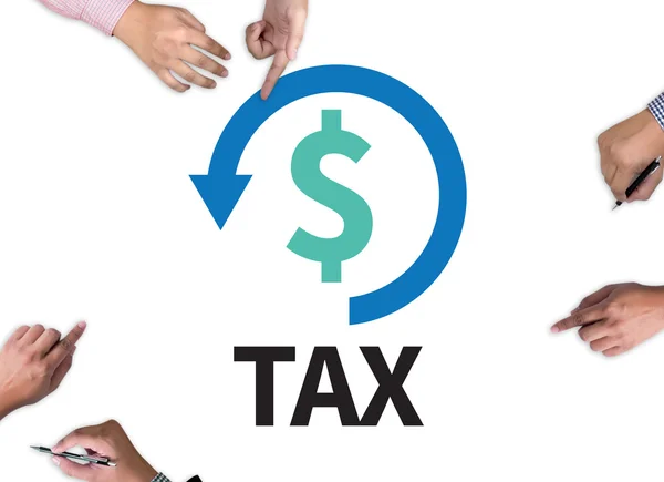 Terugbetaling en belasting restitutie fijne plicht belastingen — Stockfoto