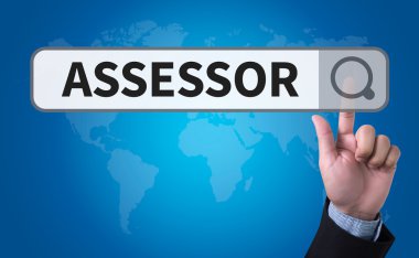 İş durumlarda iş adamı iş üstünde beyaz geniş, en iyi görüş