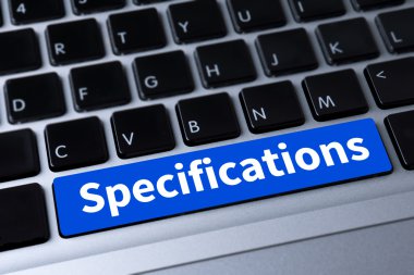 Finansal raporlar ve bir dizüstü bilgisayar, üstten görünüm ile iş yerinde iş ekip eller