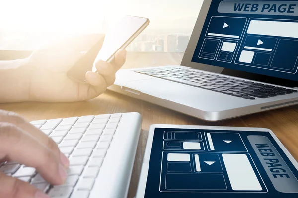 Web Design Szablon i strona internetowa Zbliżenie zdjęcie laptopa z di — Zdjęcie stockowe