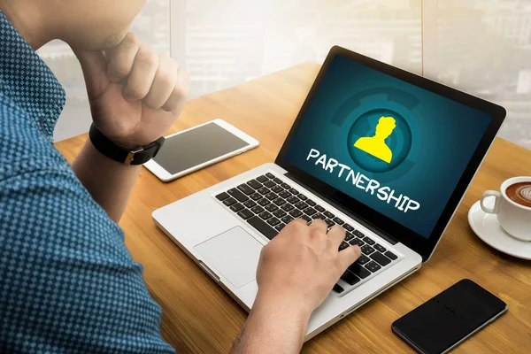 Partnerség és a vezető vállalati csapat, betűtípus partnerség — Stock Fotó