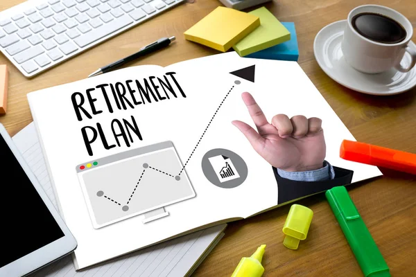RETIREMENT PLAN Savings  Senior Investment  Retirement Plan  Pen — Stock Photo, Image