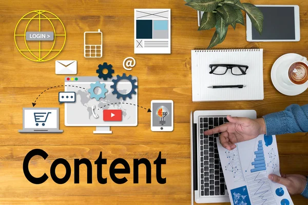 Контент-маркетинг, онлайн концепція, контент дані блогінг медіа — стокове фото