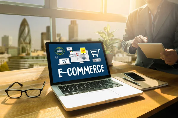 E-Commerce Aggiungi al carrello Online Order Store Acquista negozio Online paym — Foto Stock