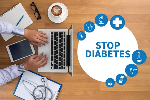 STOP DIABETES CONCEPT Detener la diabetes contra la salud — Foto de Stock