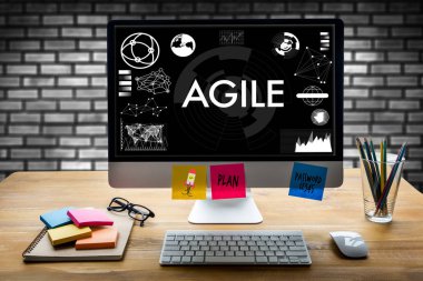 Çevik çeviklik çevik hızlı hızlı kavramı işadamı çalışma kullanımı 