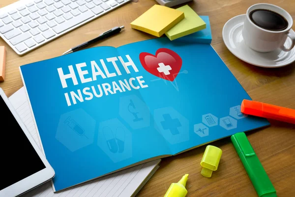 Sjukförsäkringen ansökningsblanketten, ansökan begreppet hälso-och sjukvård — Stockfoto