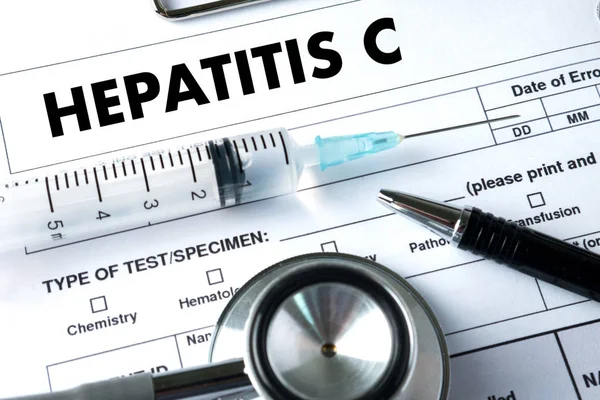 Гепатит С звіт з складом медикаменту медичний — стокове фото