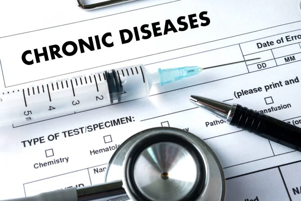 CHRONIC DISEASES Охорона здоров'я сучасна медична концепція Доктор — стокове фото