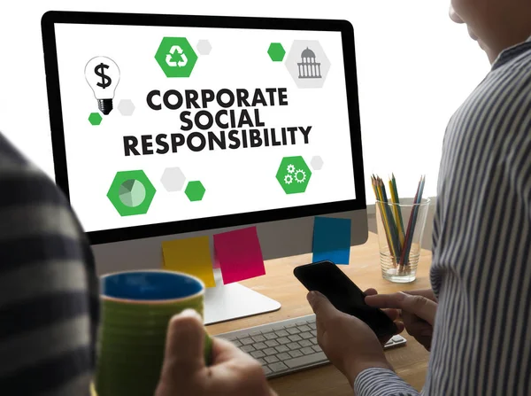 Företagens sociala ansvar ekologi lösning färska lummiga Nat — Stockfoto