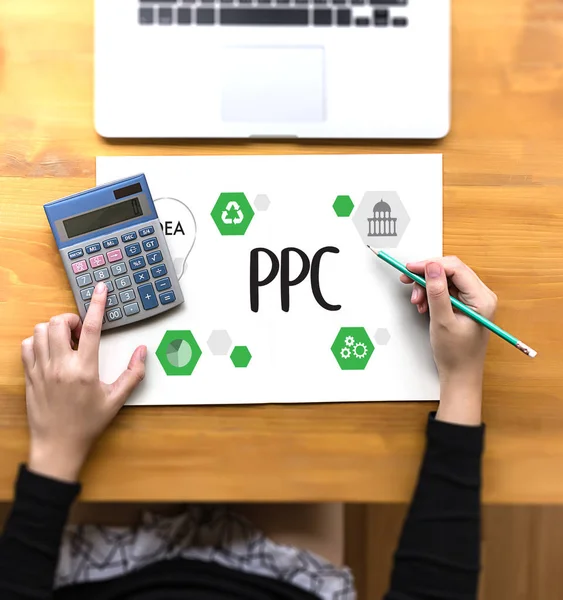 PPC - Pay Per Click concept Businessman working concept — Stock Photo, Image