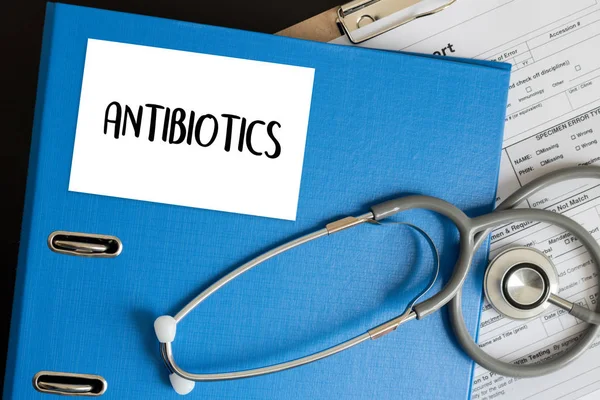ANTIBIOTICS and Antibiotics - Printed Diagnosis mix therapy drug — Fotografie, imagine de stoc