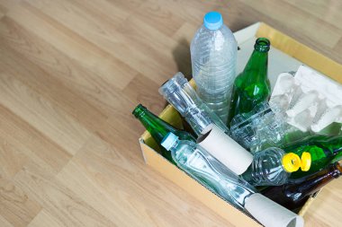 Geri dönüşümlü çöp oluşan cam tasarruf plastik plastik Env