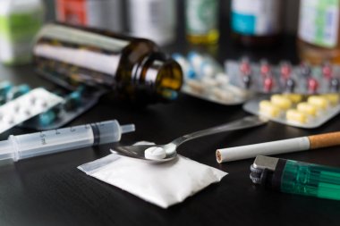 İlaç ilaç, tedavi için sağlık uyuşturucu syr kapsayıcı içinde