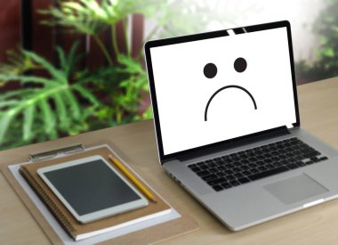 Depresif duygular kavramı, gülen yüz ifade yazdırılmasını.