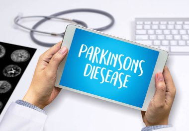 Parkinson hastalığı doktor el çalışma profesyonel doktor