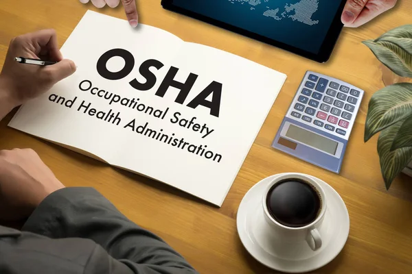 Veiligheid op het werk en administratie Osha zorgbedrijf team — Stockfoto