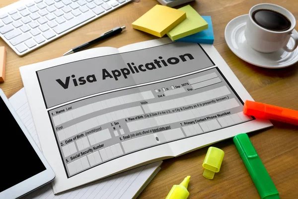 Solicitud de visa de trabajo Contratación de empleo para trabajar businessma — Foto de Stock