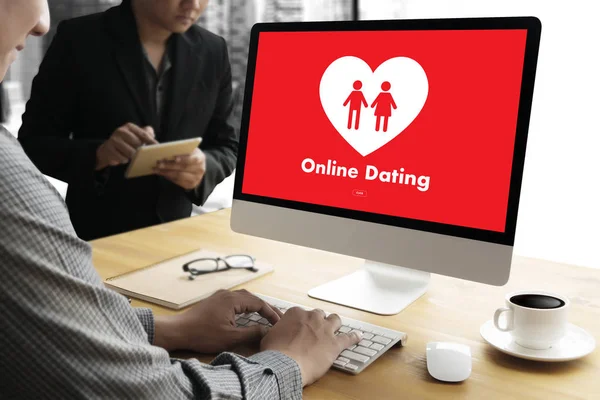 Online Dating match love man and woman and a heart, Internet Da