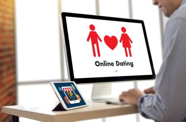  Online Dating Maç adam ve kadın ve bir kalp, Internet Da seviyorum