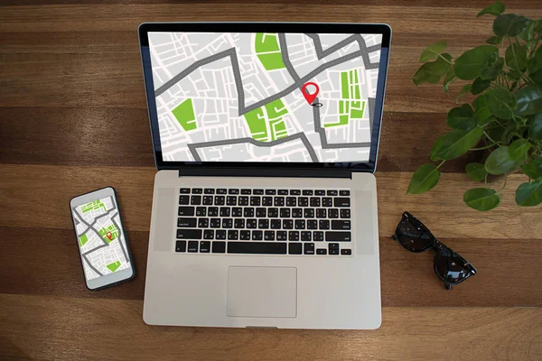 GPS kaart aan Route bestemming netwerkverbinding locatie Street — Stockfoto