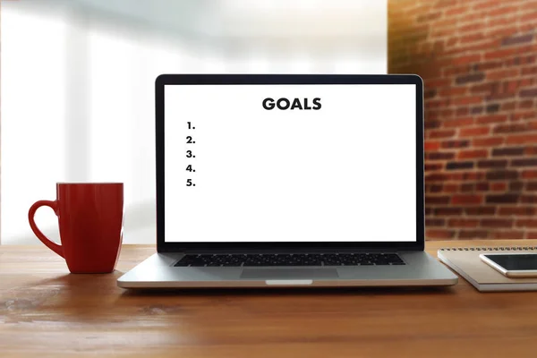 MY GOALS Handwriting of  motivational memo written Target Succes — Stock Photo, Image