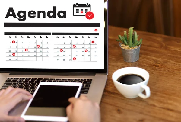 Conputer iş adamı gündem tanıtım yapma faaliyete gündem