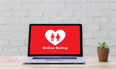  Online Dating Maç adam ve kadın ve bir kalp, Internet Da seviyorum