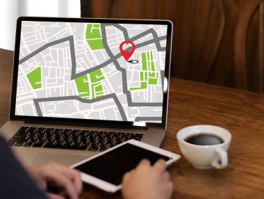 GPS harita yol hedef ağ bağlantısına yer sokak 