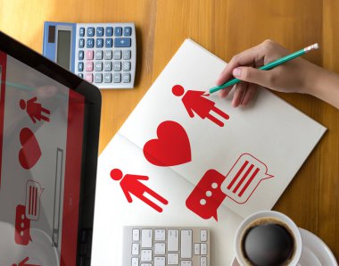  Kırmızı kalp online dating bulmak aşk Dating çift Dating harika