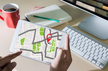 GPS harita yol hedef ağ bağlantısına yer sokak 