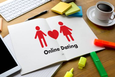  Online Dating Maç adam ve kadın ve bir kalp, Internet Da seviyorum