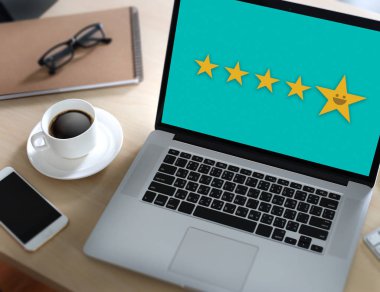 gülen yüz ifade müşteri hizmeti hedef Busine basarak