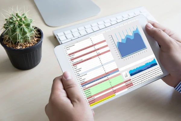 Sabit veri Analytics iş bilgi teknolojisi insanların çalışma 