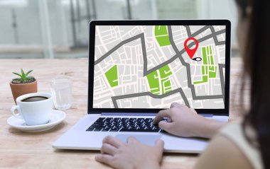 GPS harita yol hedef ağ bağlantısına yer sokak 