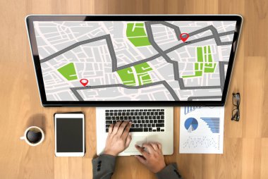 GPS harita yol hedef ağ bağlantısına yer sokak 