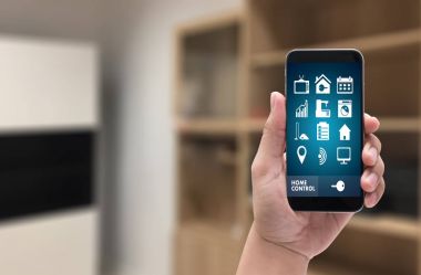 Sistem uygulaması uzaktan ev kontrol sistemi üzerinde telefon Emlak conce